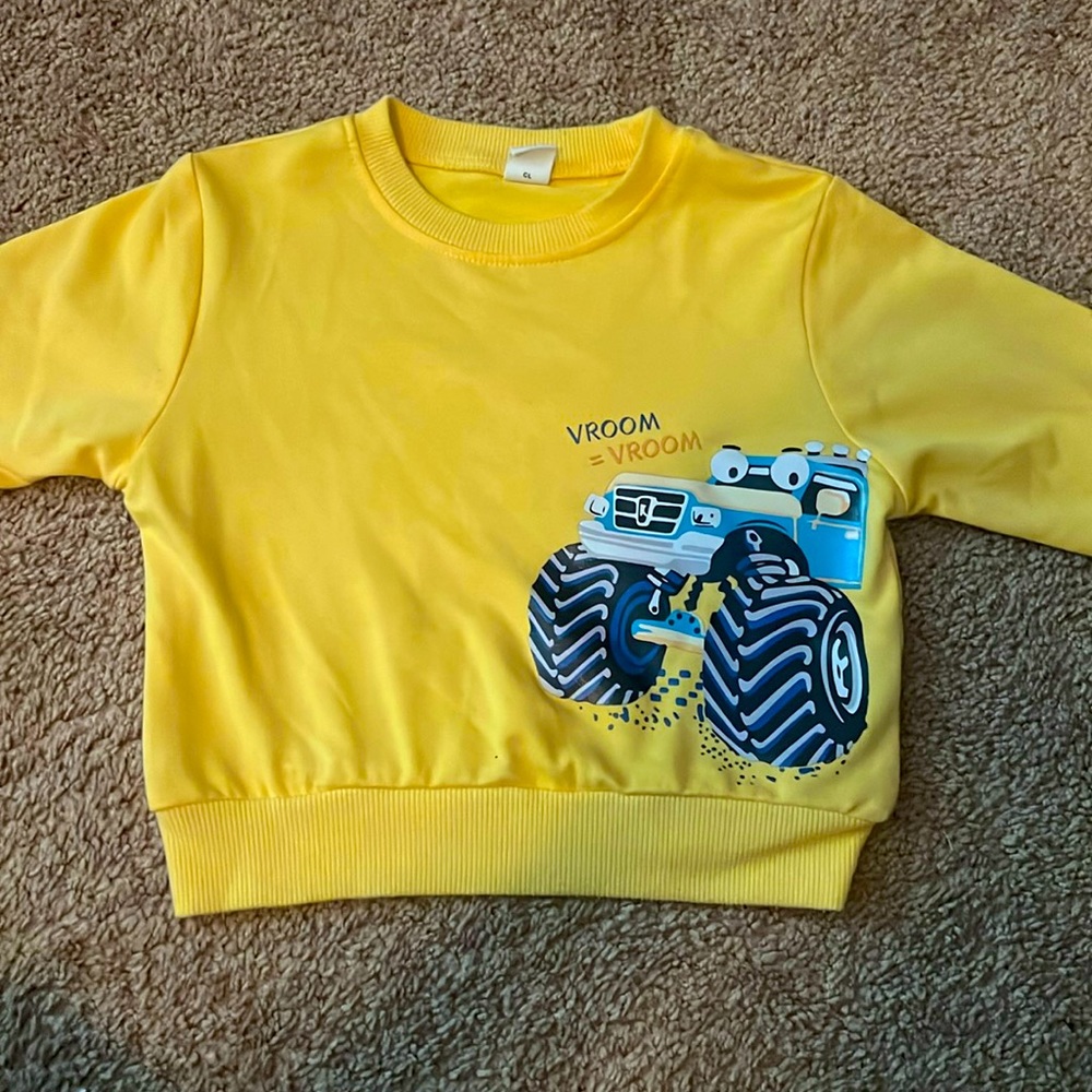 Sweatshirt